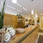 Haus Zirngast 호텔 슈라드밍