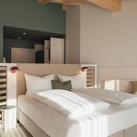 Haus Zirngast 4*