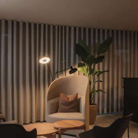 Hotel Haus Zirngast 4*