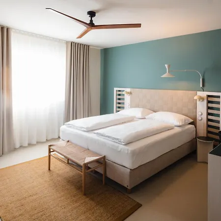 Hotell Haus Zirngast 4*