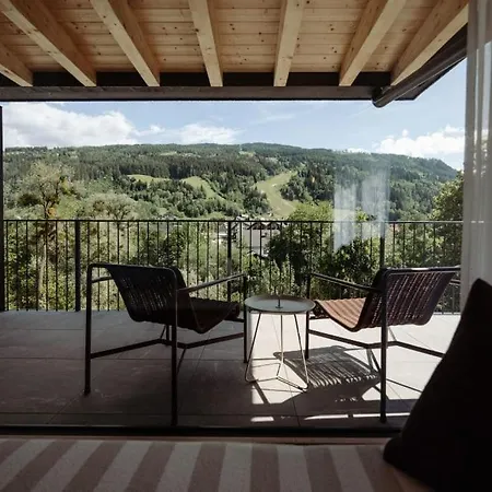 Haus Zirngast 4*