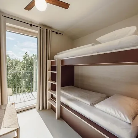 호텔 Haus Zirngast 4*