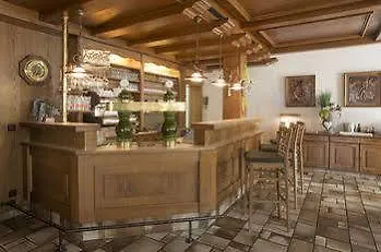Haus Zirngast Отель Шладминг