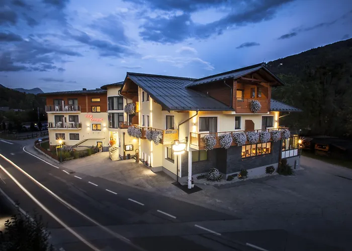 호텔 Haus Zirngast 4*