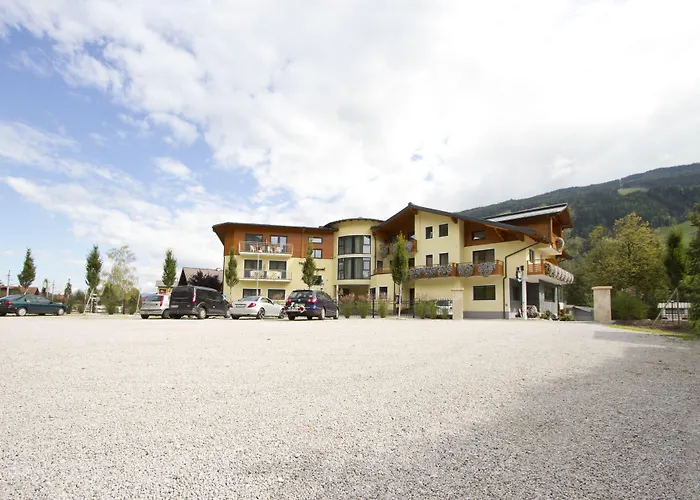 Otel Haus Zirngast 4*