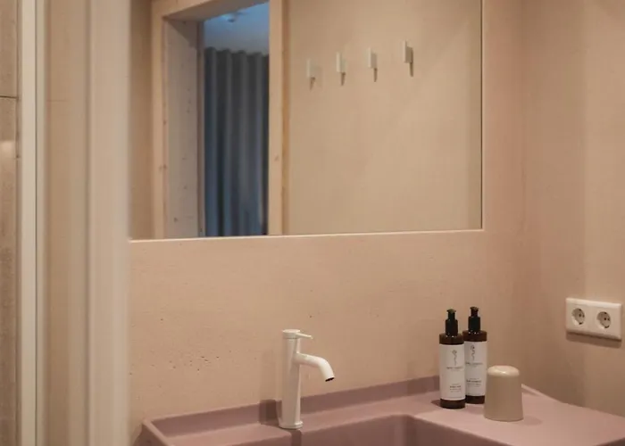 Haus Zirngast Otel 4*