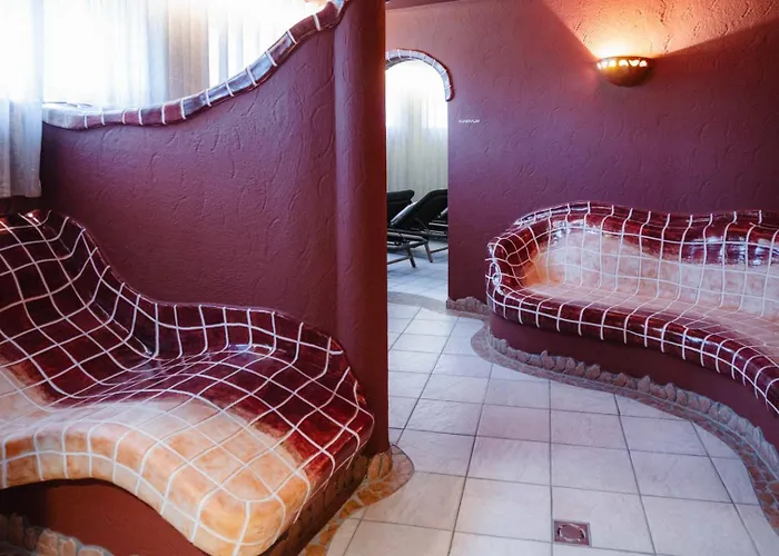 Haus Zirngast Hotell